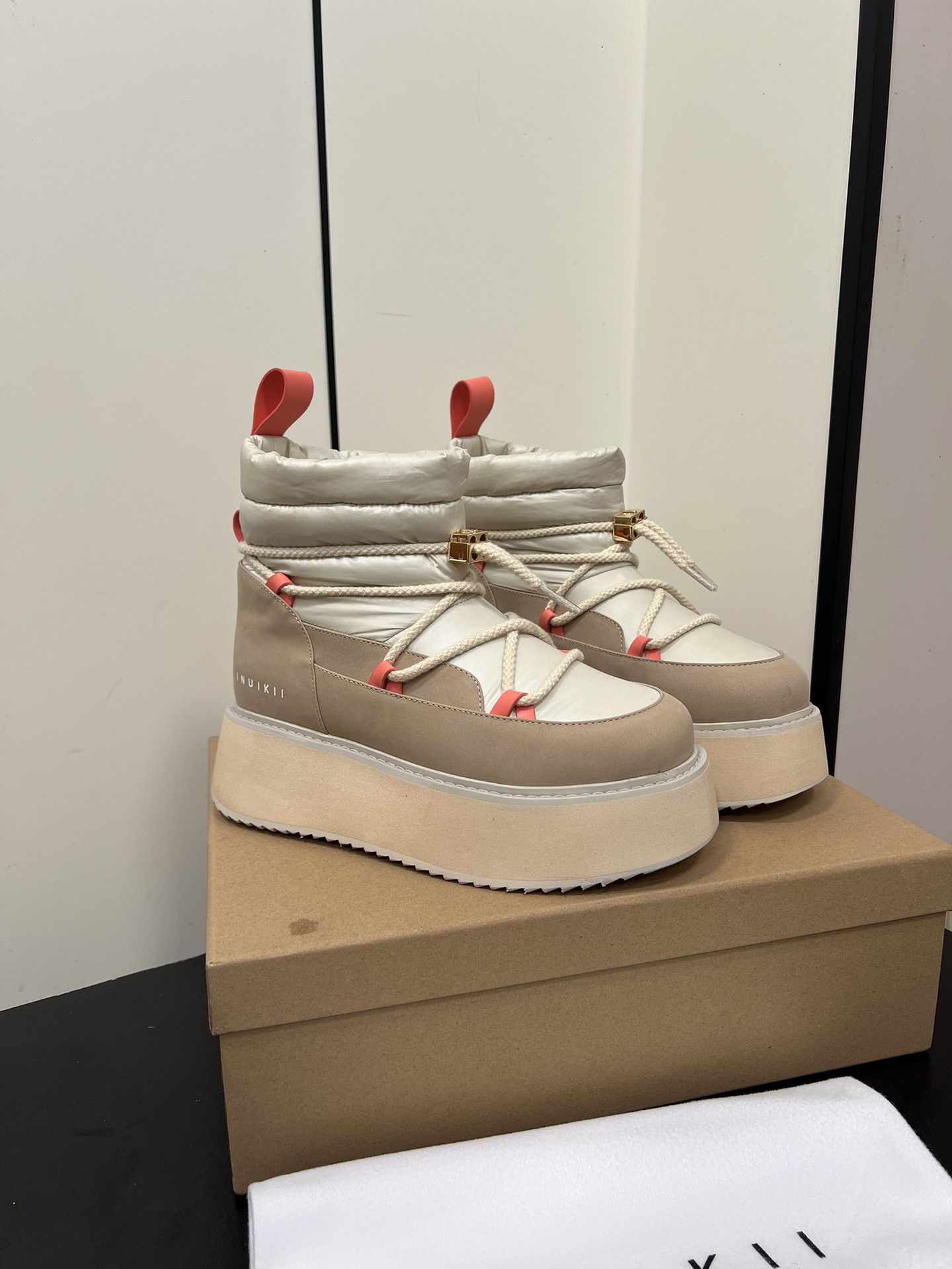 Inuilii 24 Snow Boots: Waterproof, Lightweight, and Warm with Imported Materials. - 图片 2