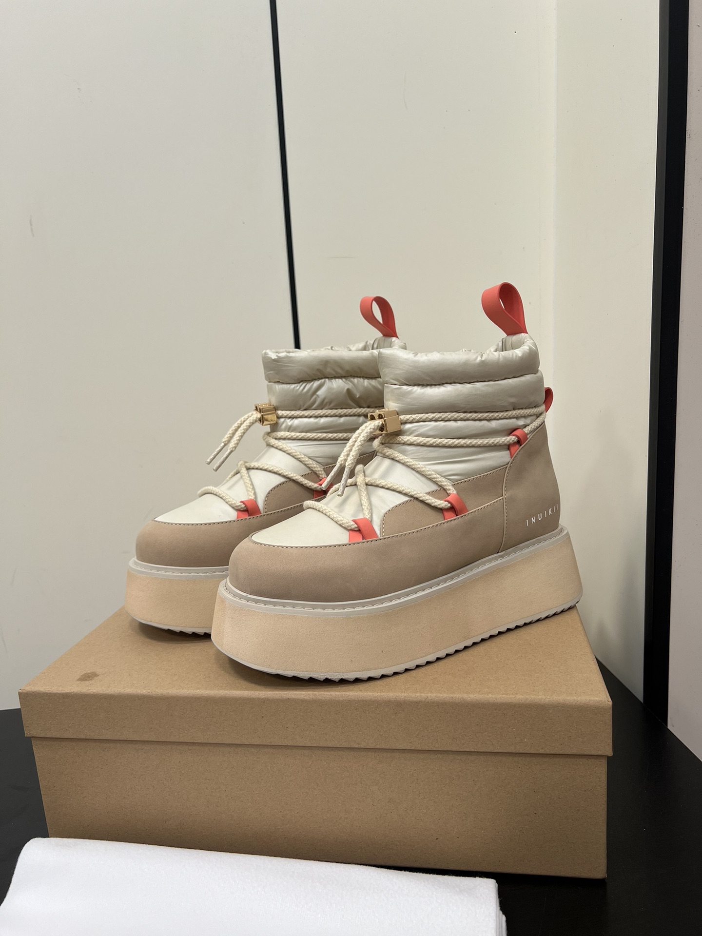 Inuilii 24 Snow Boots: Waterproof, Lightweight, and Warm with Imported Materials. - 图片 3