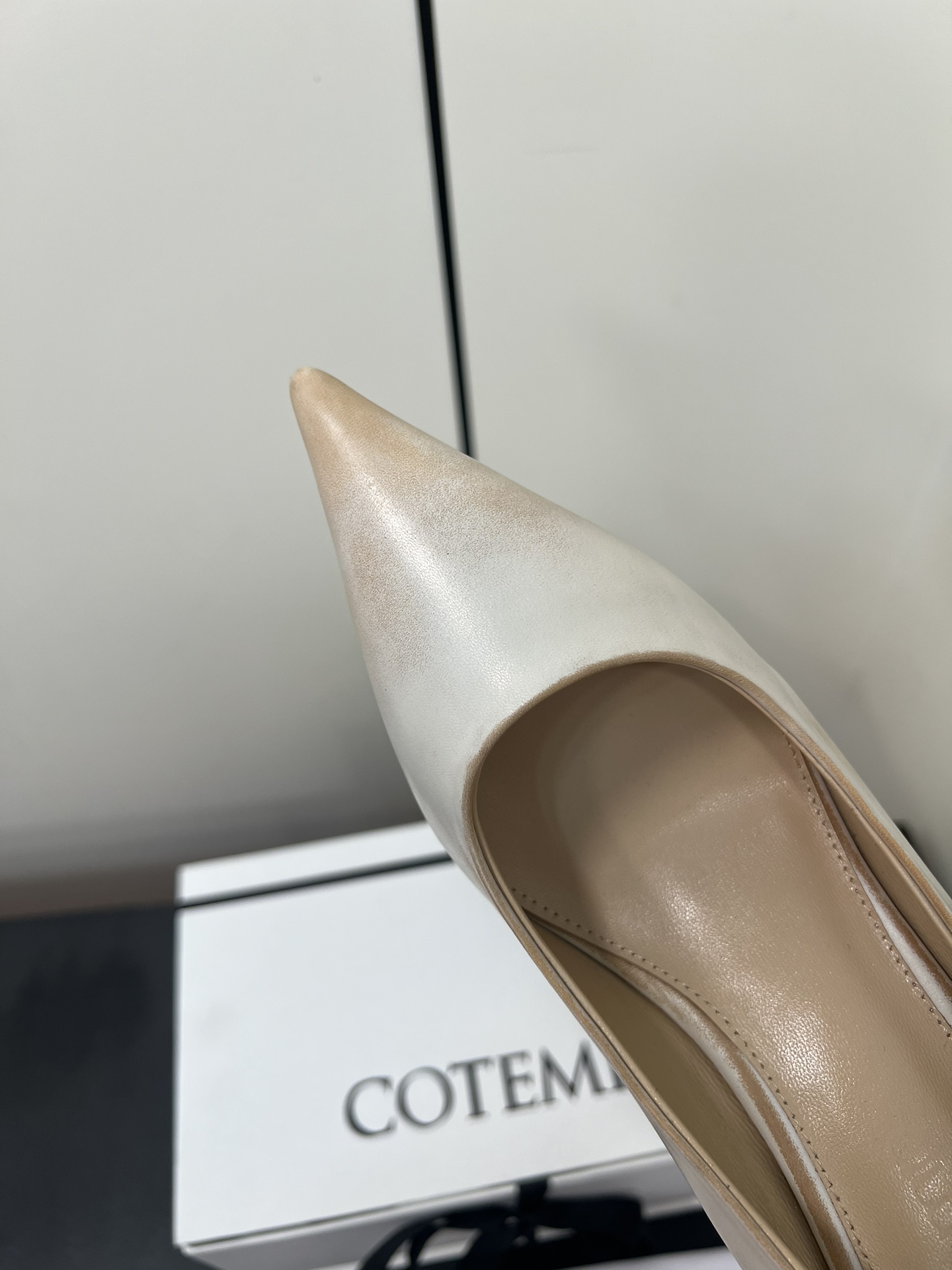 P775 Small-Scale Pointy Heel Shoe Series with Silk Embroidery - 图片 6