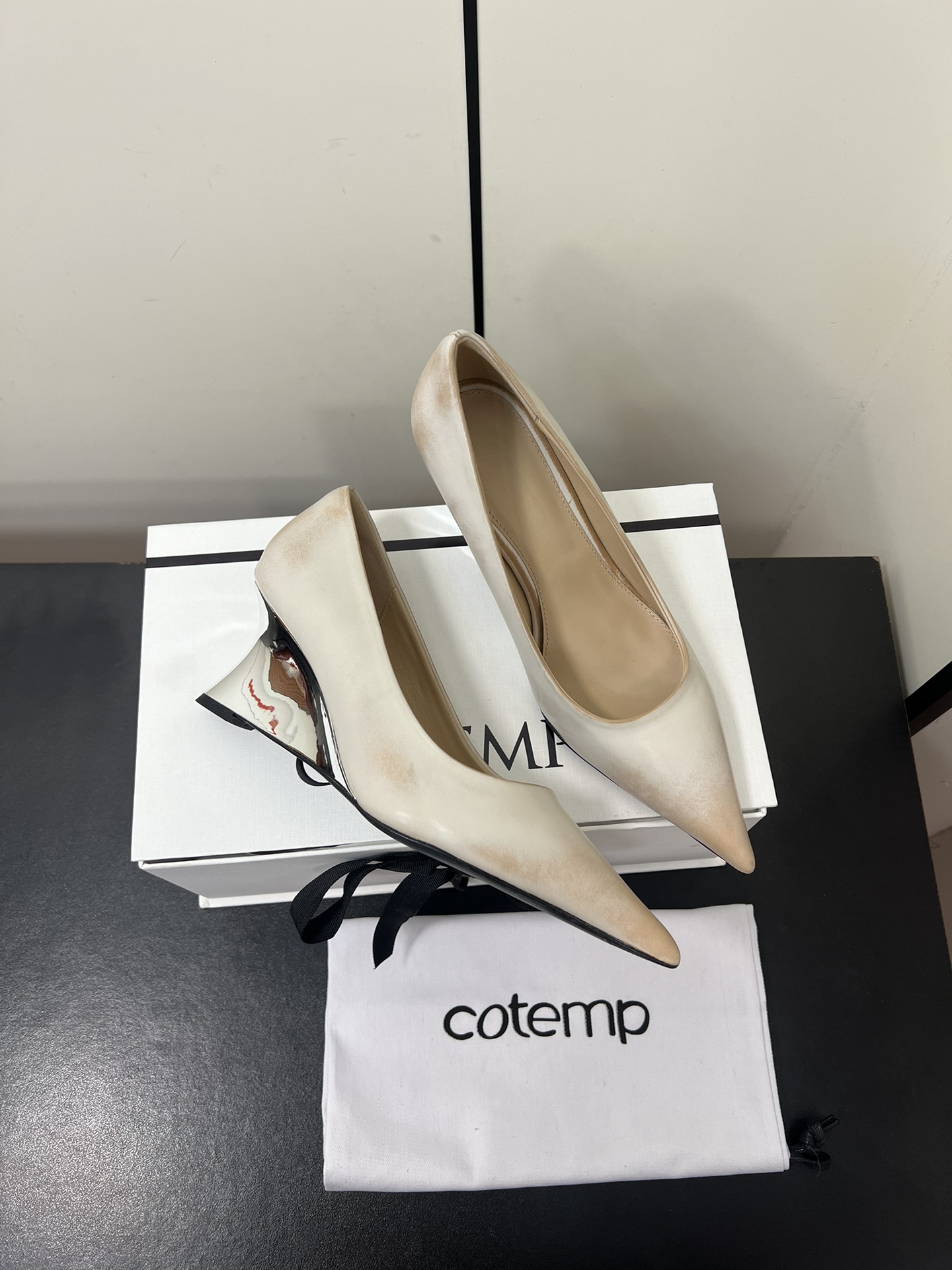 P775 Small-Scale Pointy Heel Shoe Series with Silk Embroidery - 图片 5