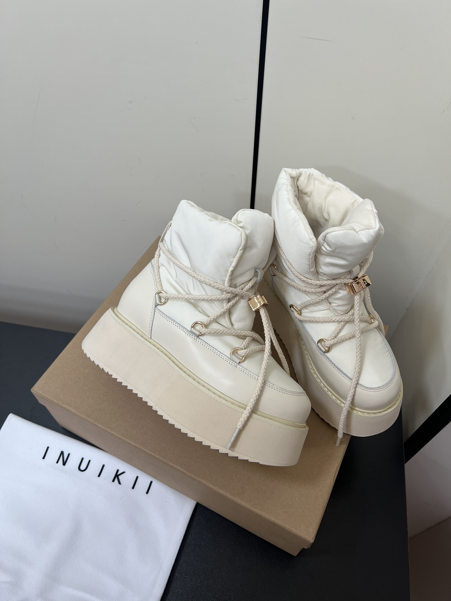 Inuilii 24 Snow Boots: Imported Waterproof Fabric for Comfort and Warmth - 图片 5