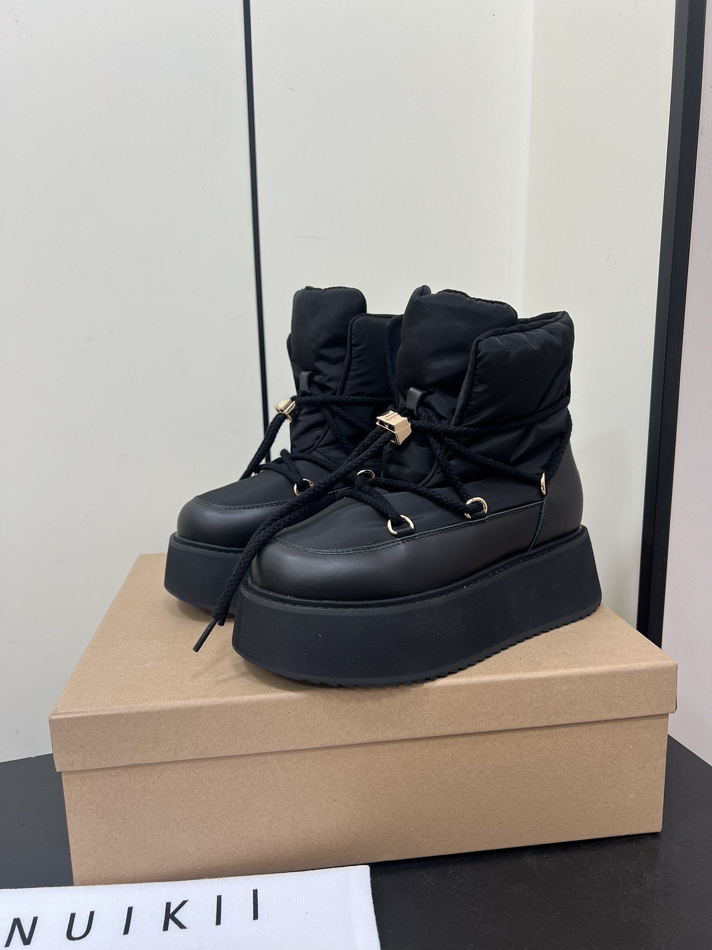 Inuilii 24 Snow Boots: Imported Waterproof Fabric for Comfort and Warmth. - 图片 3