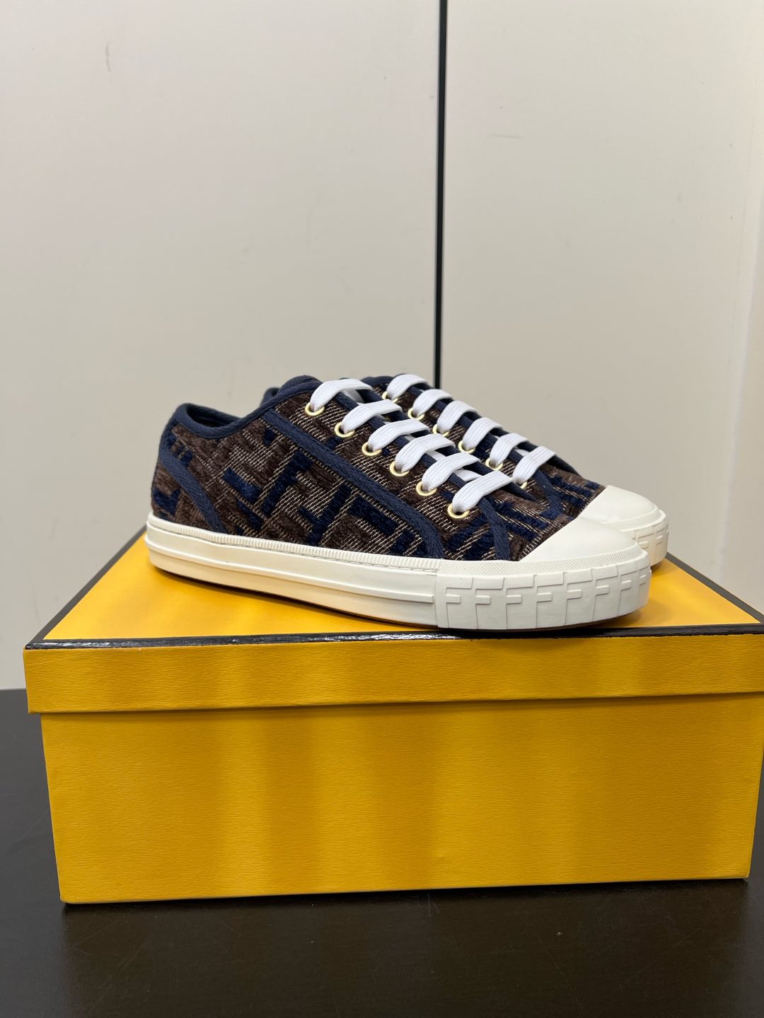 [Fendi Women