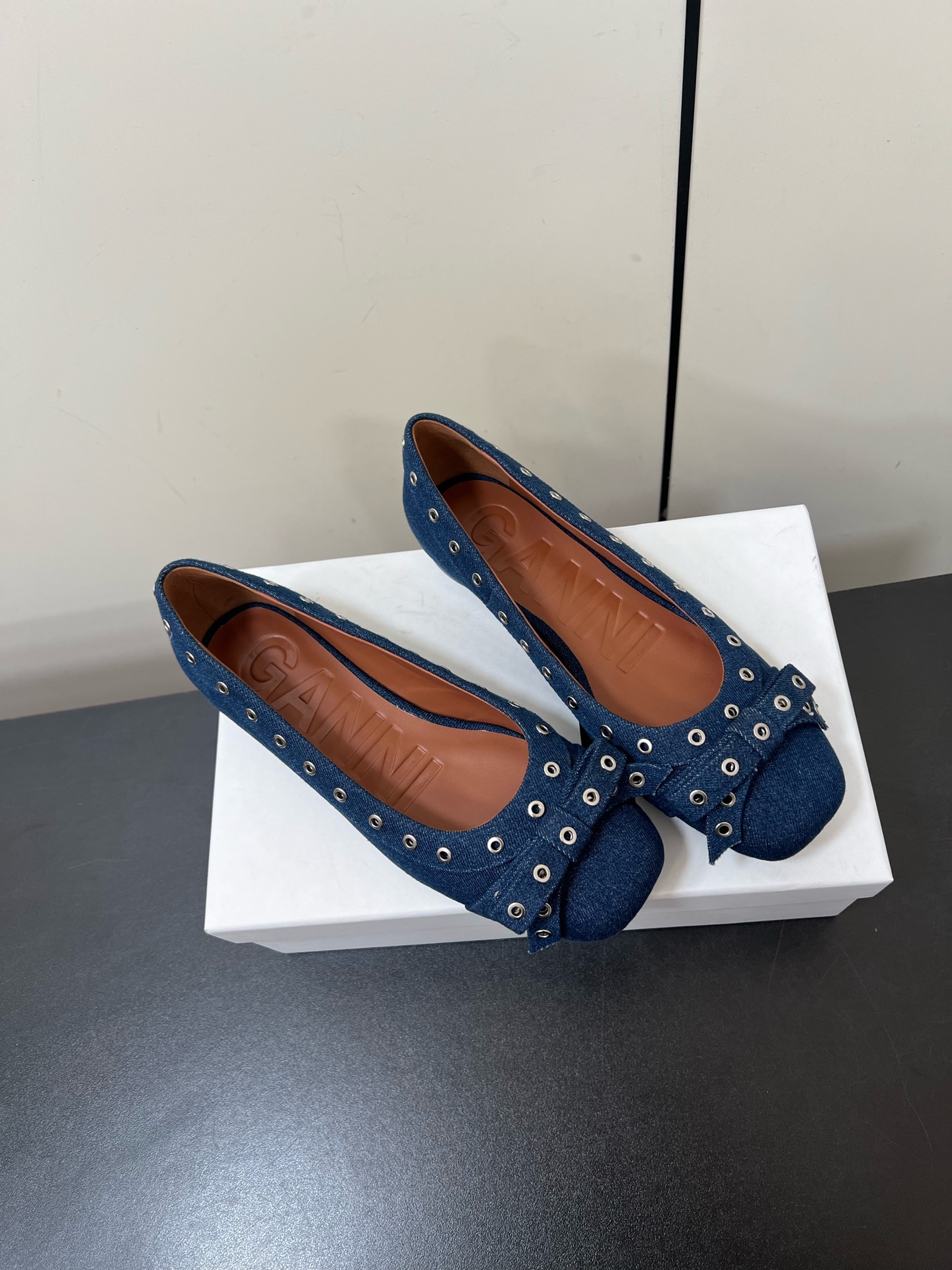 Ganni Spring and Summer Shoes: Four Seasons’ Comfortable Style for Cool Girls - 图片 2