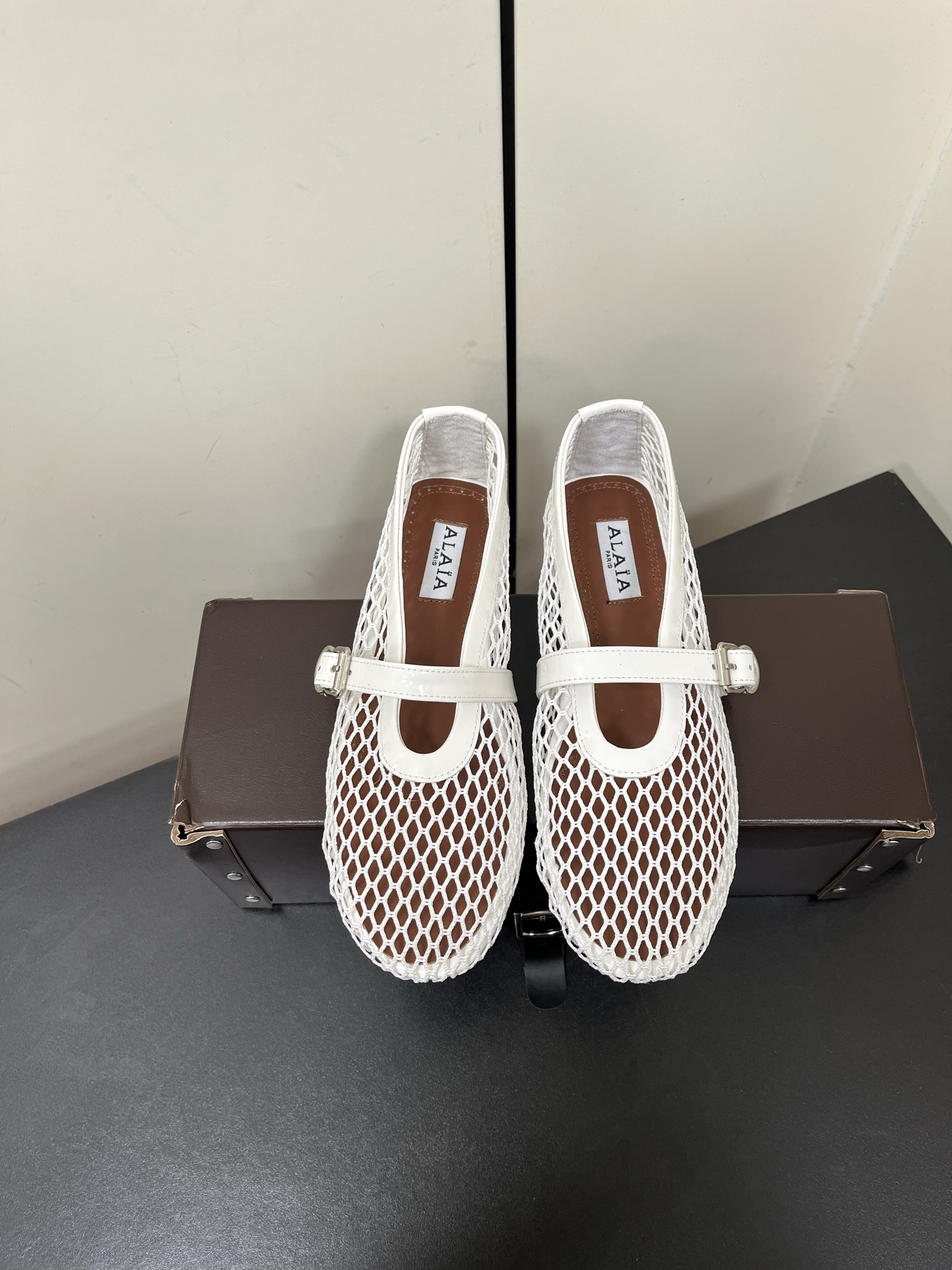 Stylish Retrospect: Alaia Arya’s Anklet with Mary Jane’s Net Shoes