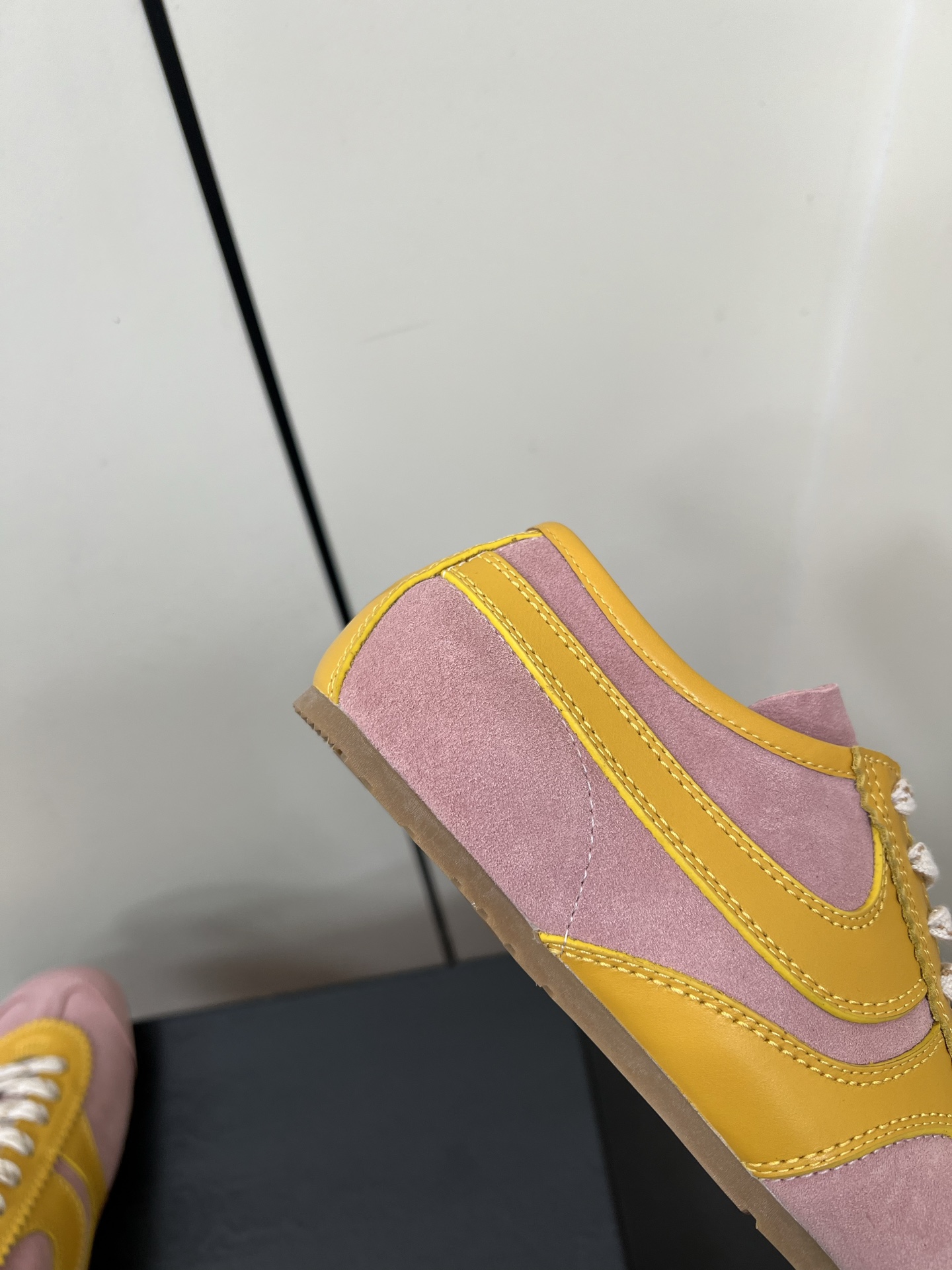 Dries Van Noten DVN Marathon Treads: 2025 Designers’ Subversive Sneaker Collection - 图片 8