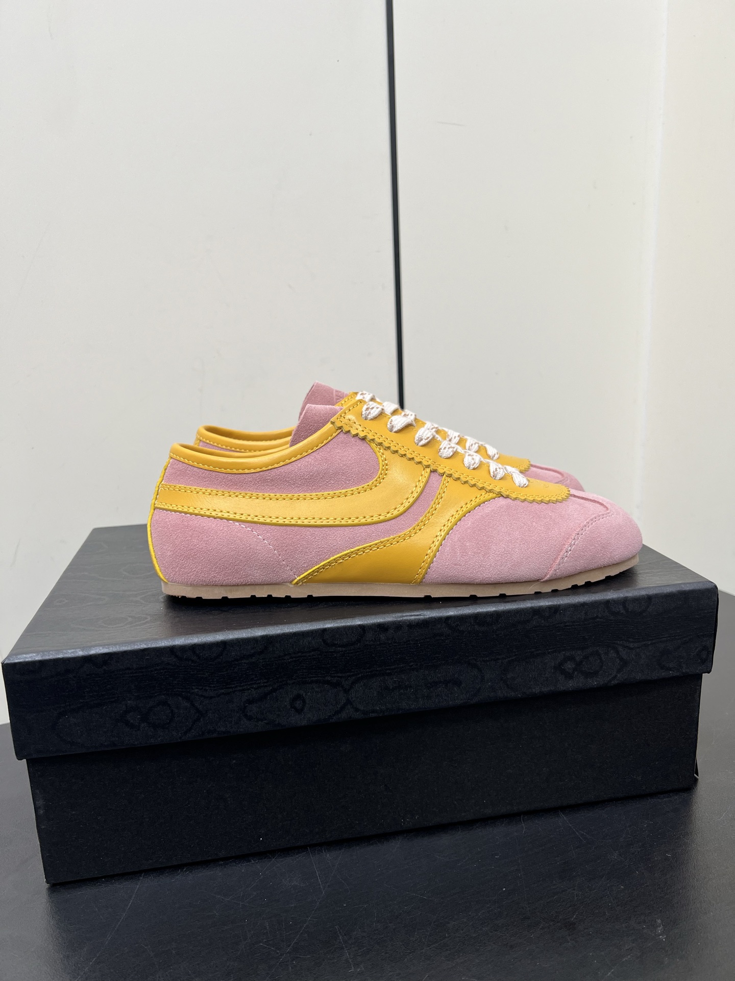 Dries Van Noten DVN Marathon Treads: 2025 Designers’ Subversive Sneaker Collection - 图片 4