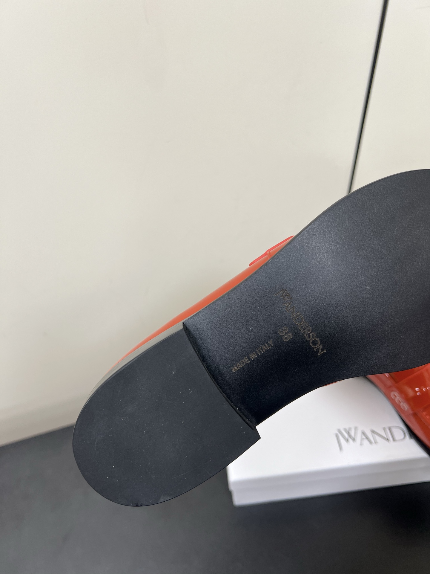 P800 Jwanderson New Lights Cages: Exaggerating Lantern Shoes with Open Beads - 图片 9