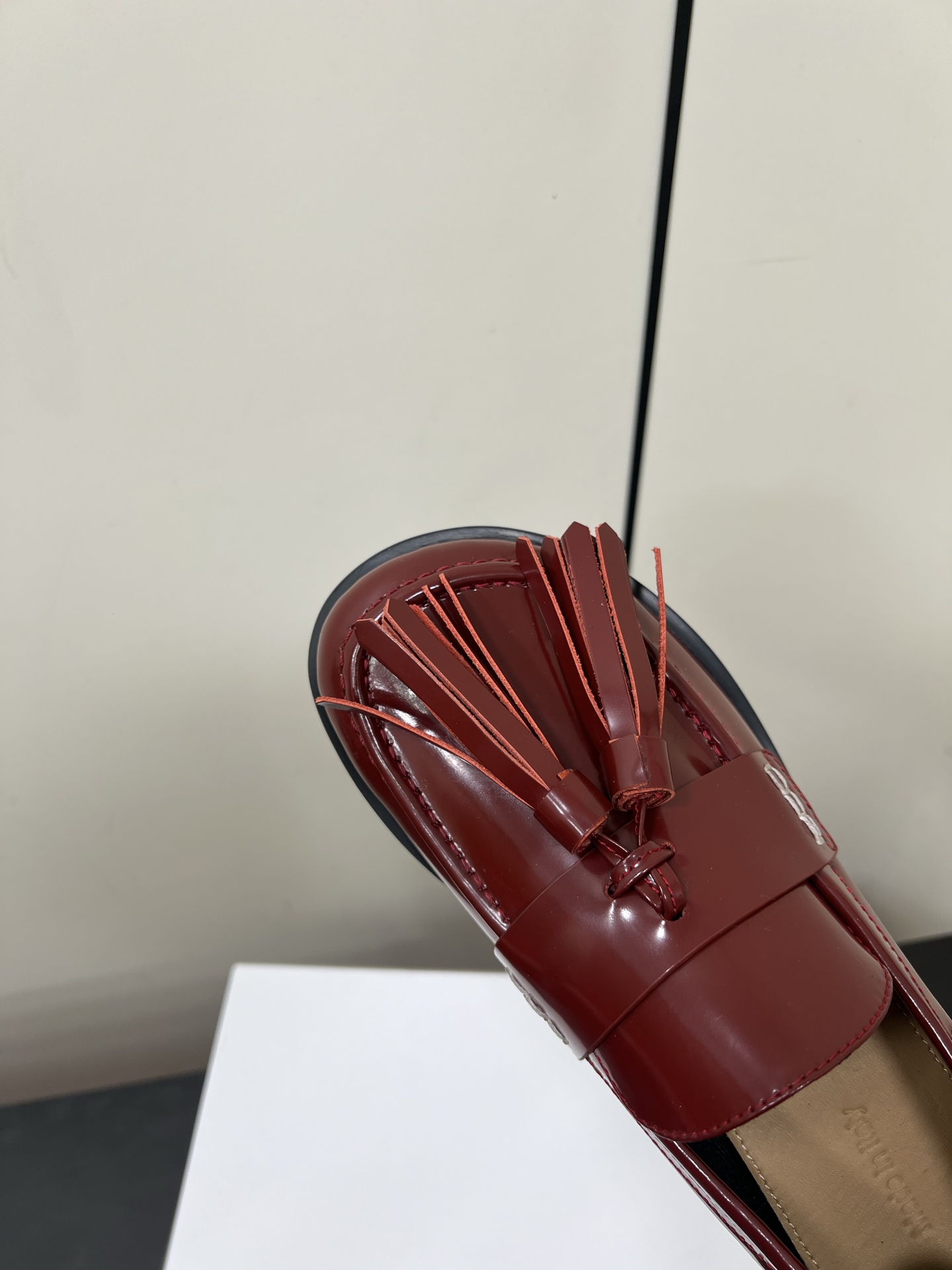 P800 Jwanderson New Lights Cages: Exaggerated Lantern Shoes with Unique Design - 图片 6