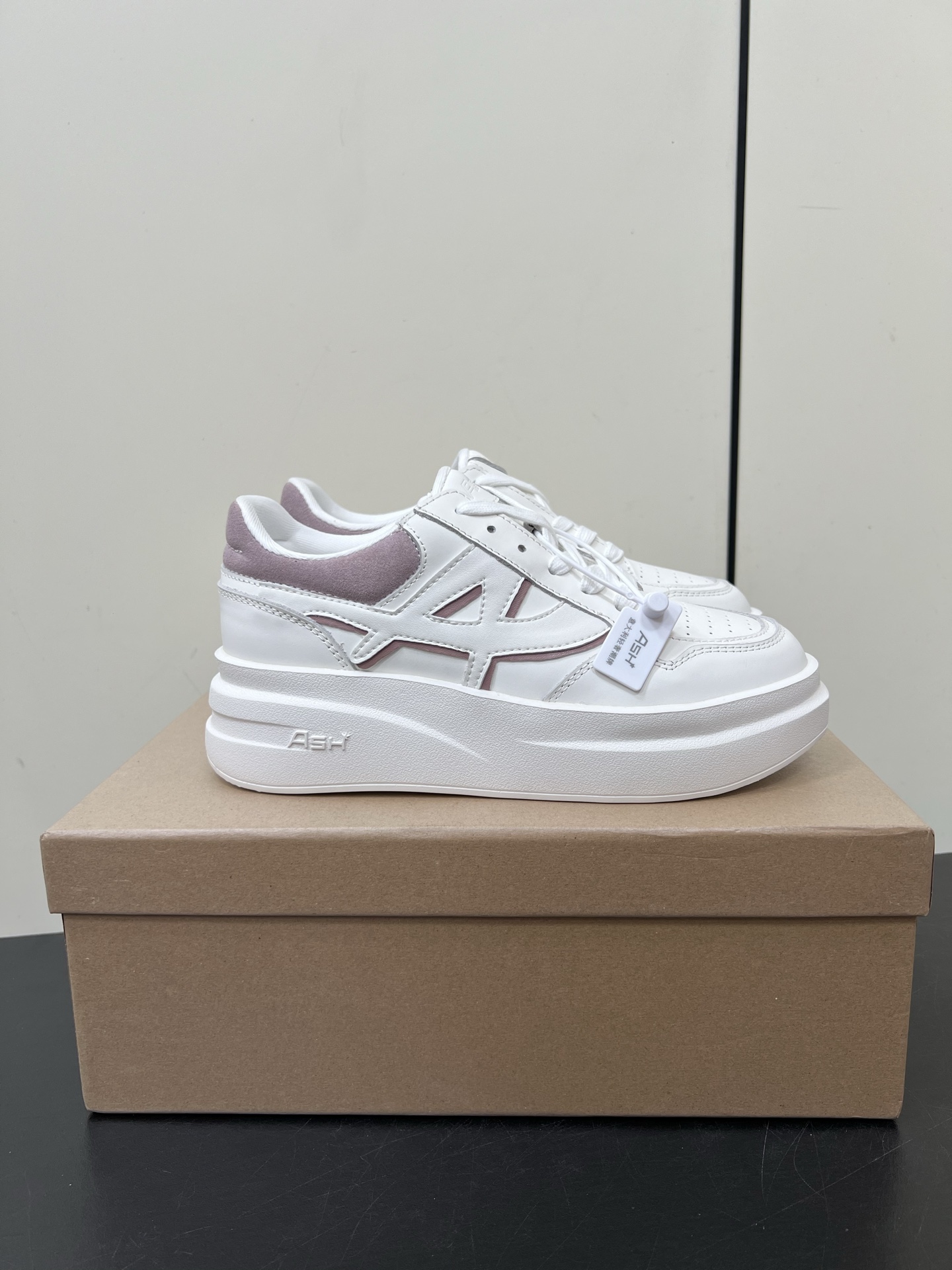 New Girls’ Recreational Shoes with Thick Soles for Comfort and Style - 图片 3