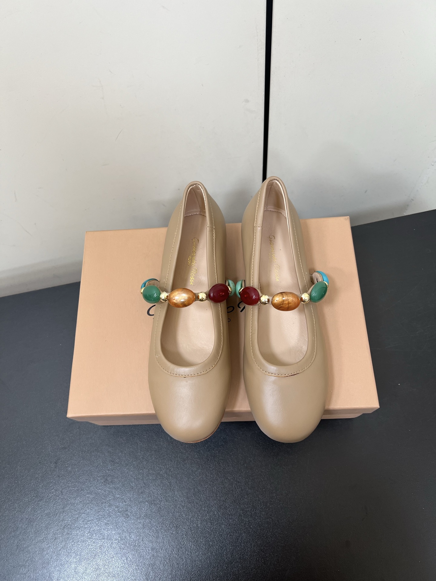 Giannito Rossi25s Spring and Summer Shoes Collection: Comfortable and Stylish Italian Designs