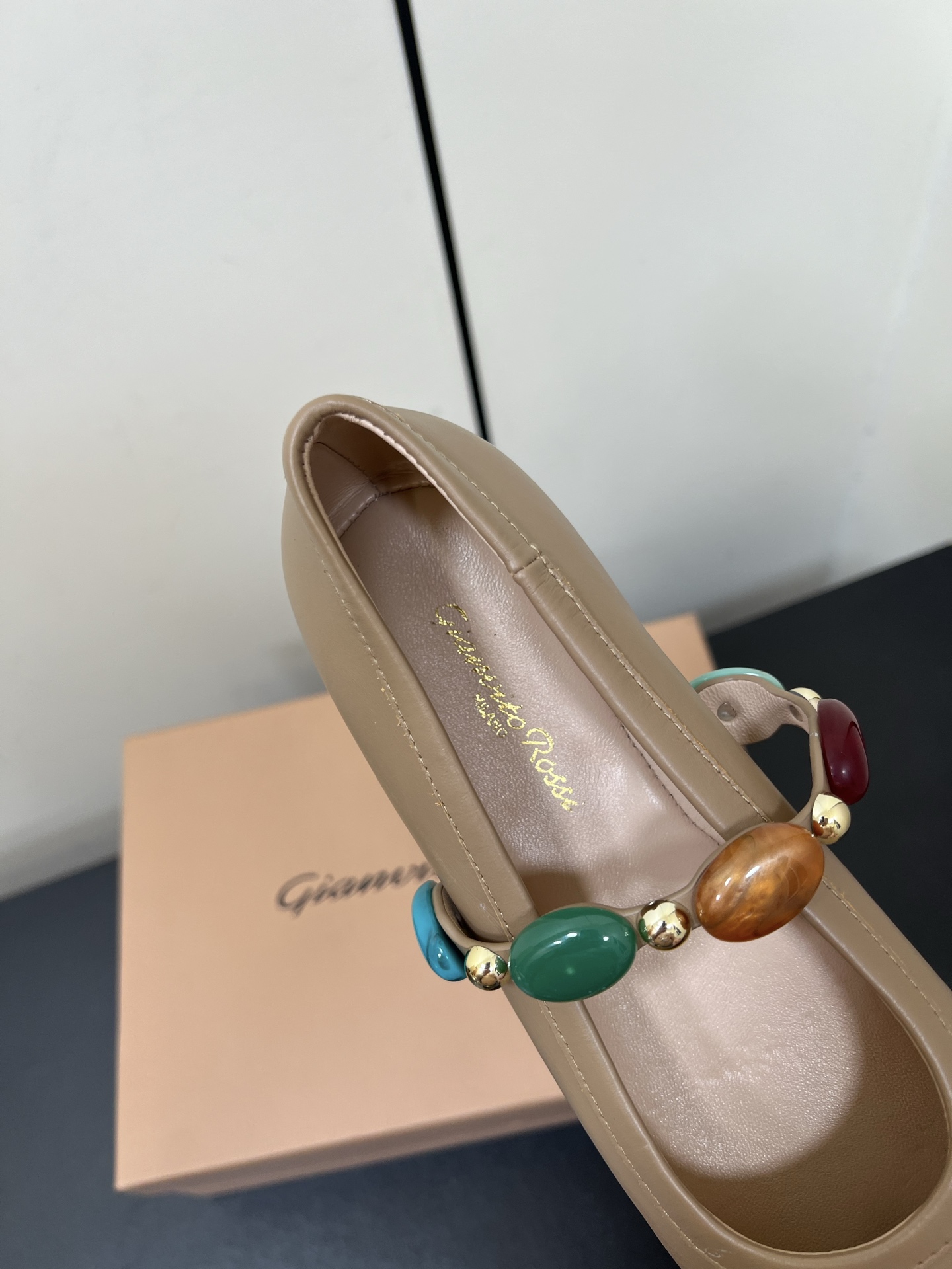 Giannito Rossi25s Spring and Summer Shoes Collection: Comfortable and Stylish Italian Designs - 图片 7