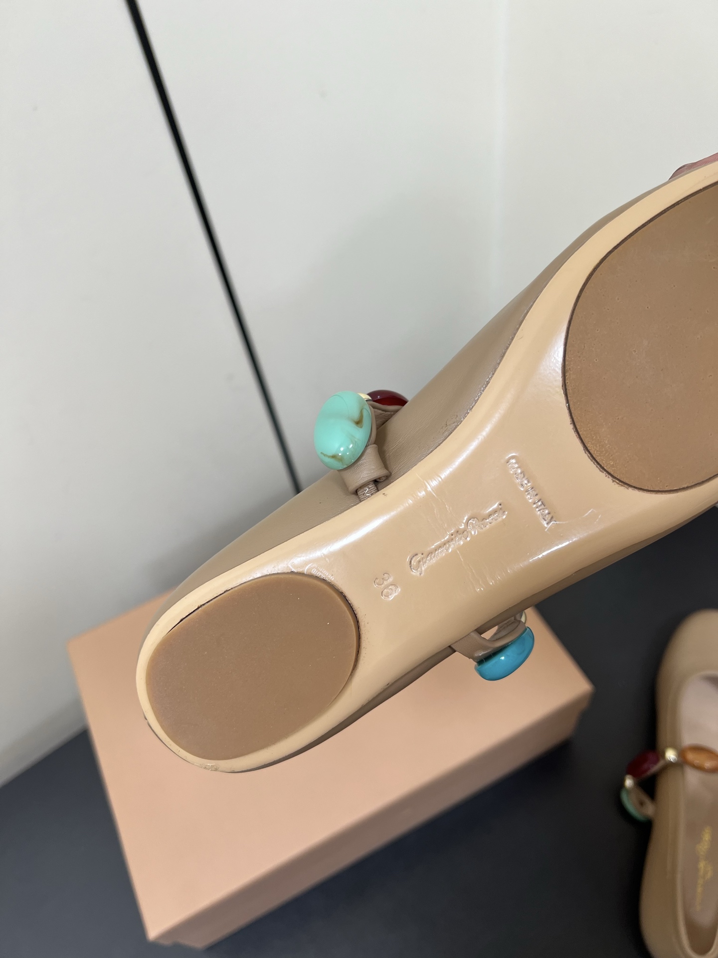 Giannito Rossi25s Spring and Summer Shoes Collection: Comfortable and Stylish Italian Designs - 图片 9