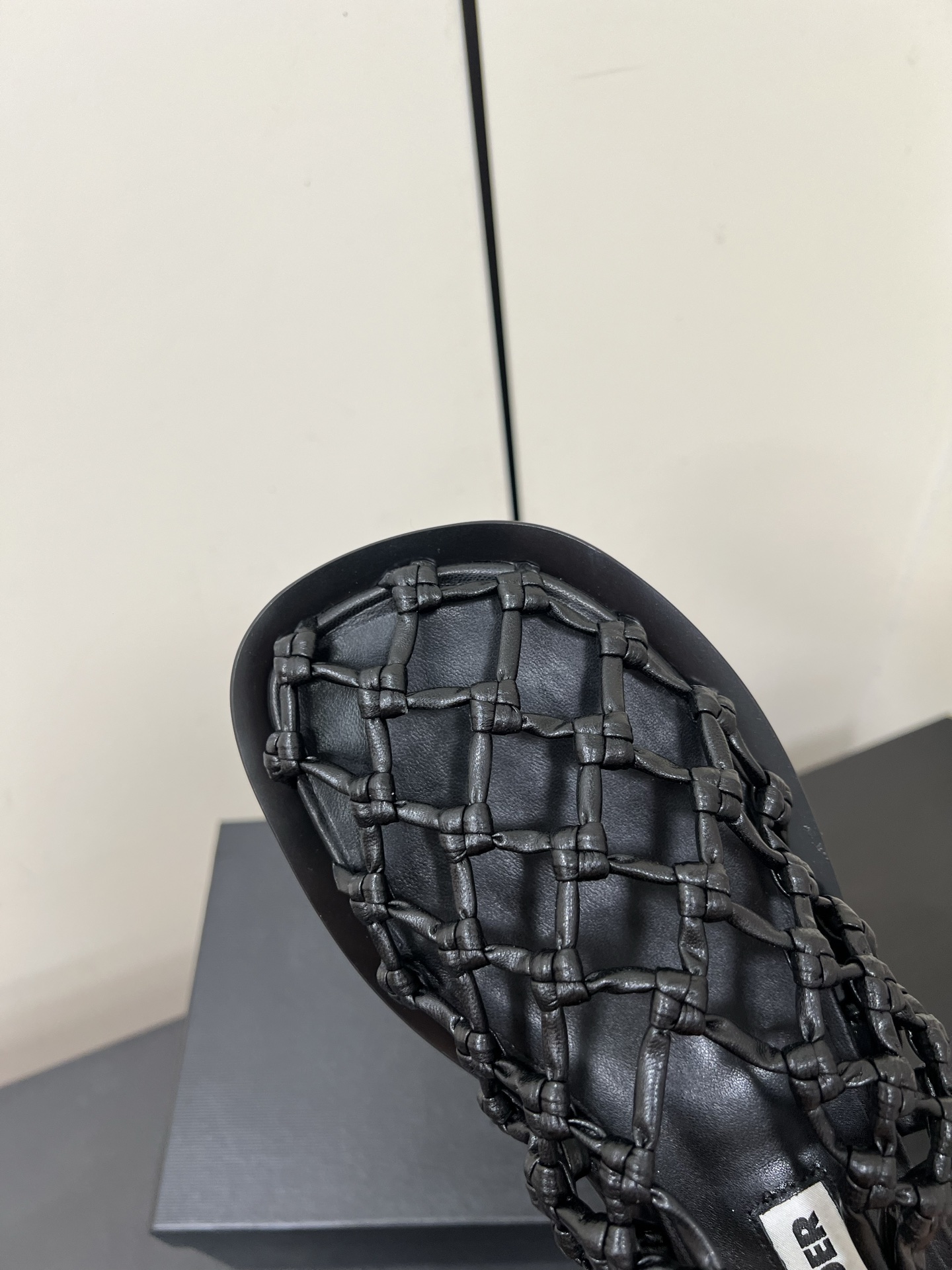 JILSANDER Sheep Skin Woven Sandals: Euro-American Style, Flaccid Leather Reinforcement - 图片 6