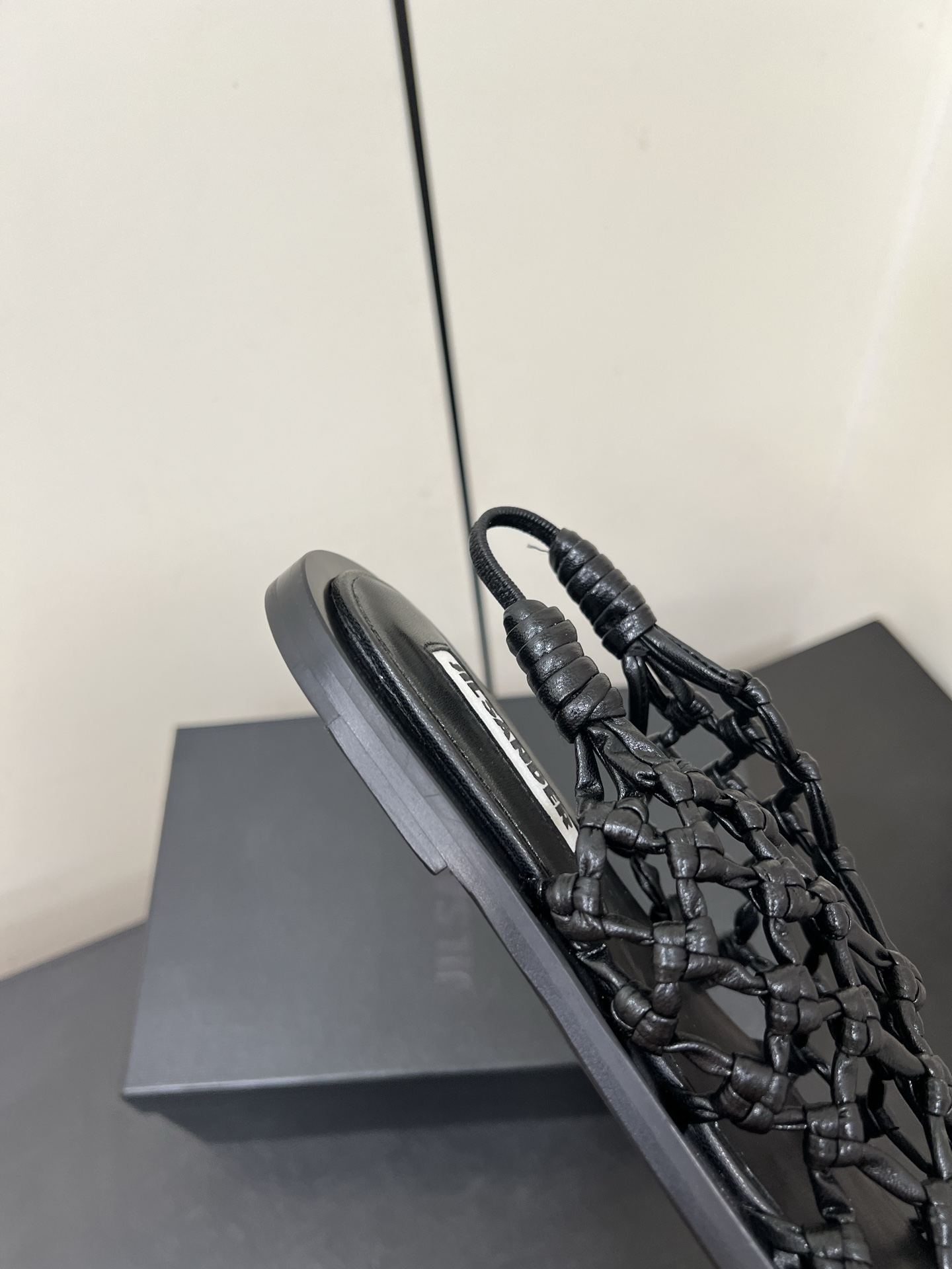 JILSANDER Sheep Skin Woven Sandals: Euro-American Style, Flaccid Leather Reinforcement - 图片 8