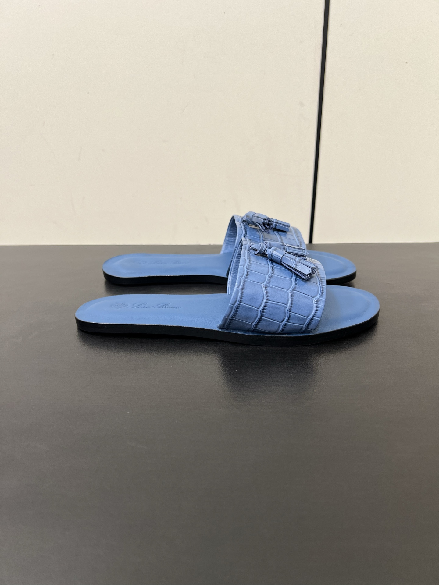 Loro Piana Pop-Out LP-Shoe Sandals: Premium Materials, Stylish Comfort for Women - 图片 4