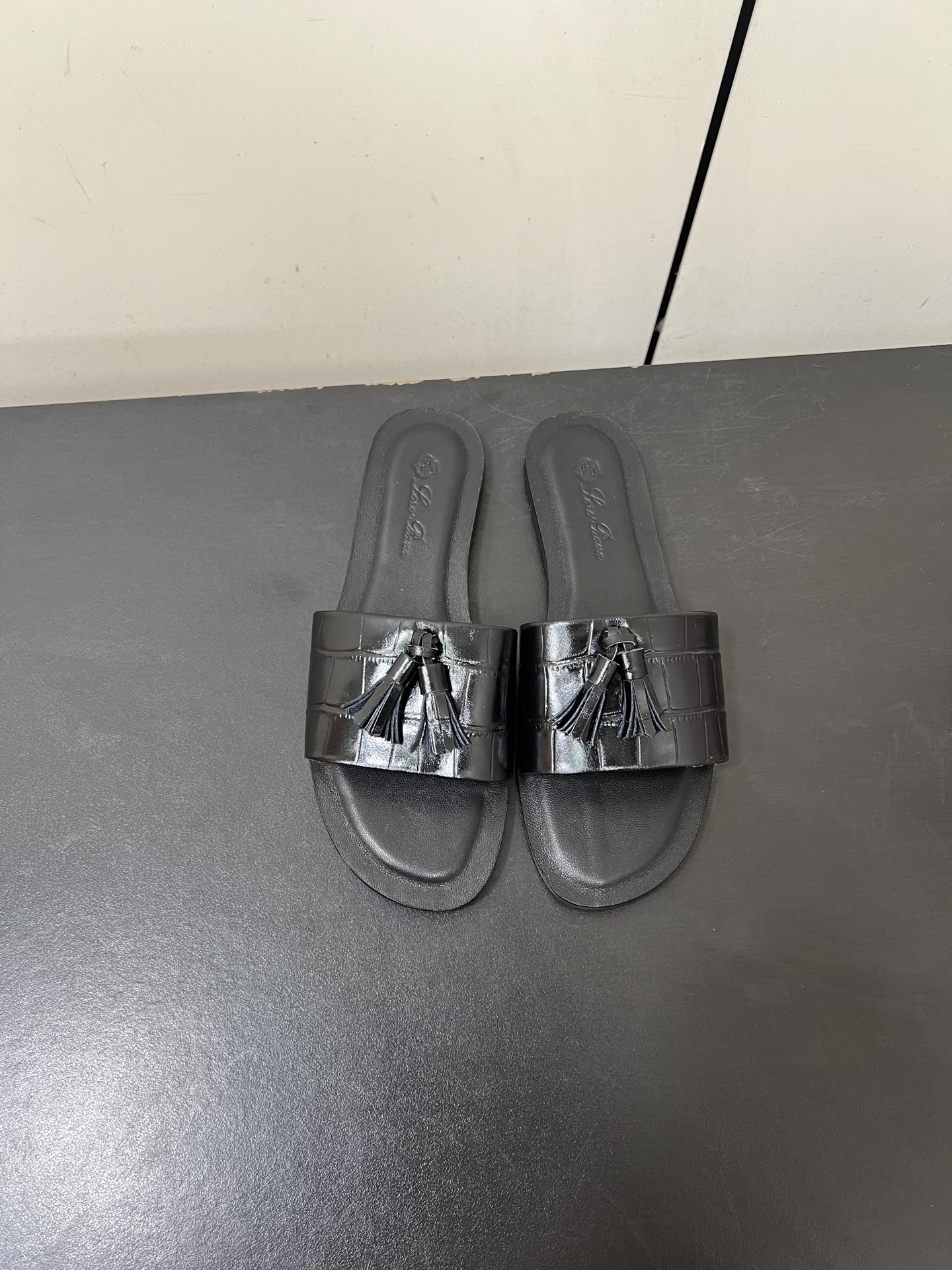 P650 Loro Piana Pop-Out LP-Shoe Sandals: Stylish Comfort for 20,000 Steps. - 图片 1