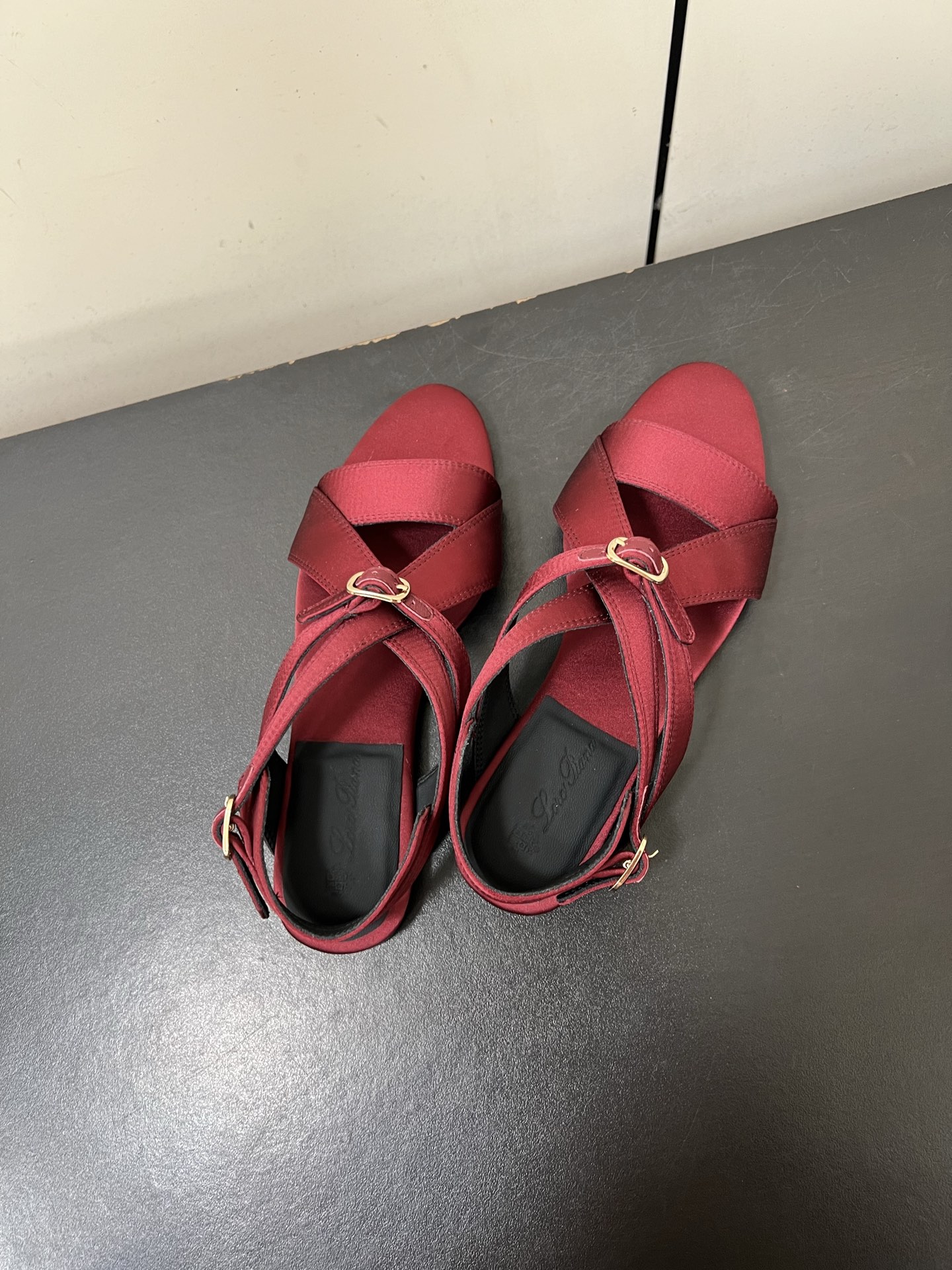 Luxury Loro Piana Cross-Sweet Shoes: Durable Italian Design with Imported Materials. - 图片 5