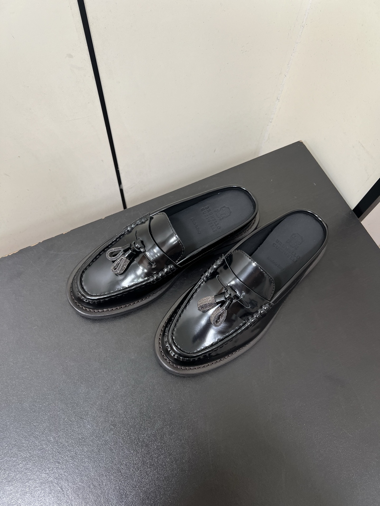 Brunello Cucinelli BC Classic Loafers: Stylish, Durable, Comfortable Italian Design - 图片 3