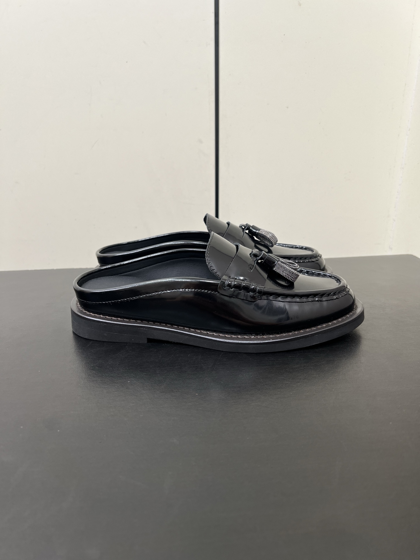 Brunello Cucinelli BC Classic Loafers: Stylish, Durable, Comfortable Italian Design - 图片 4