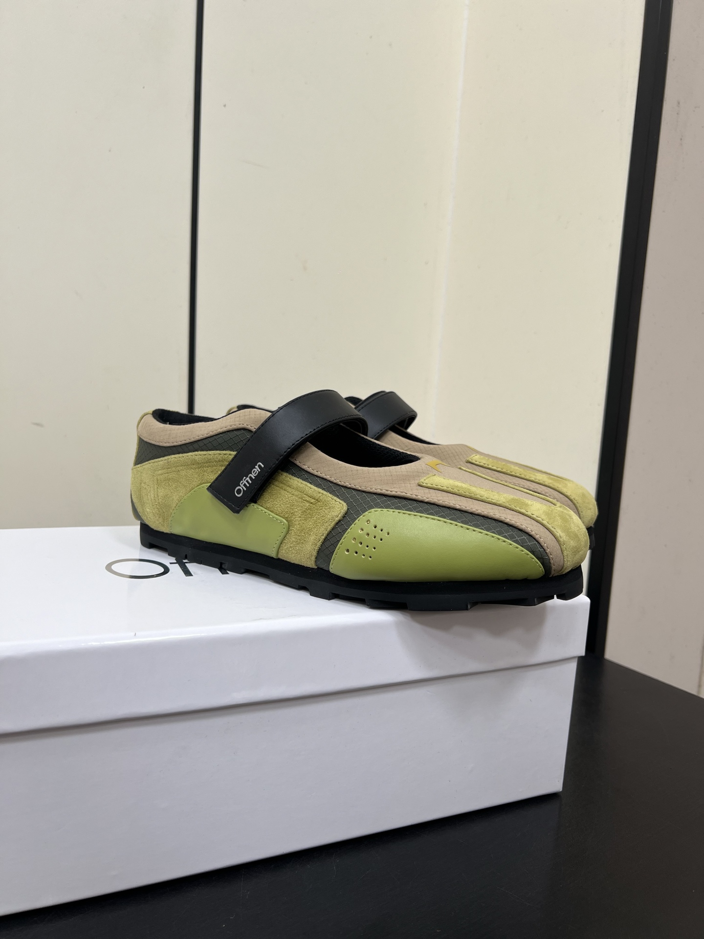 P750 Offnen 25AW Mary Jane Sneakers: Modern Ballet-inspired Design in Tundra Green - 图片 3