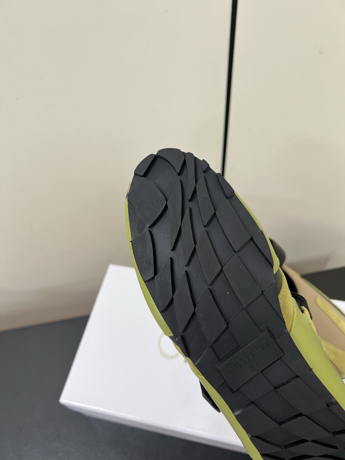 P750 Offnen 25AW Mary Jane Sneakers: Modern Ballet-inspired Design in Tundra Green - 图片 9