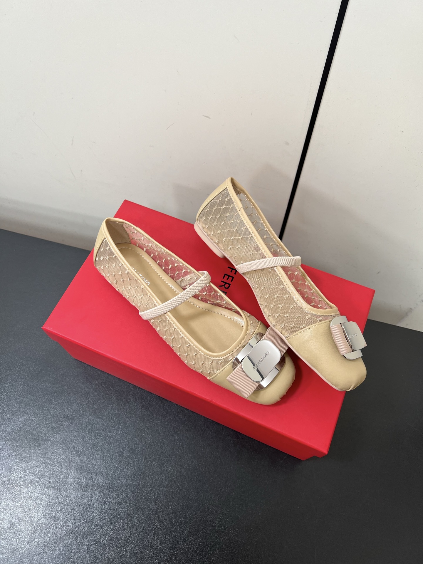 “Ferragamo/Firagmu AW-Explosive Shoe Collection Overview and Sizes” - 图片 4