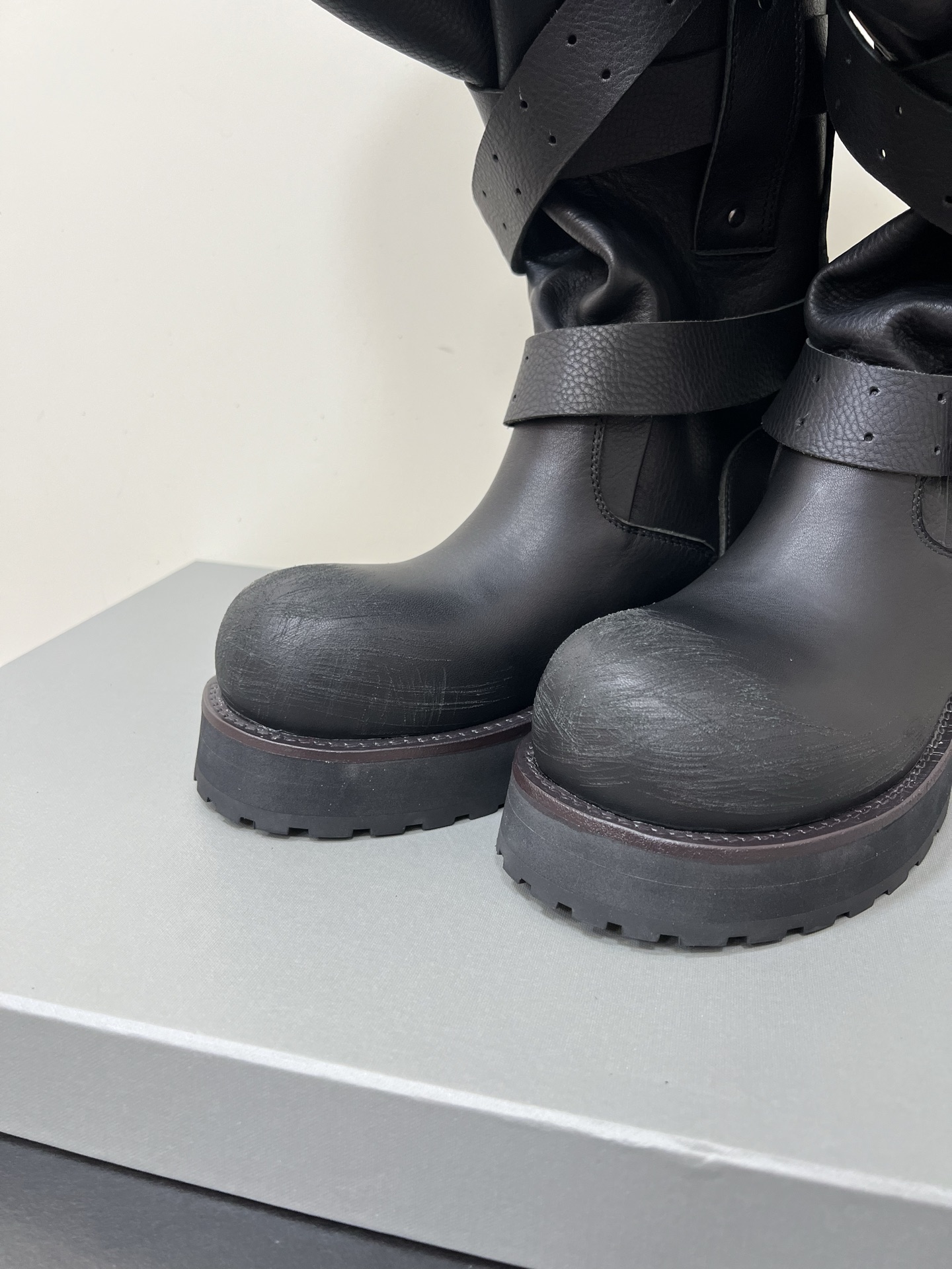 NO:498792,foot wash display, boots, boots19860909洗脚展示,靴子,boots,Women's Shoes