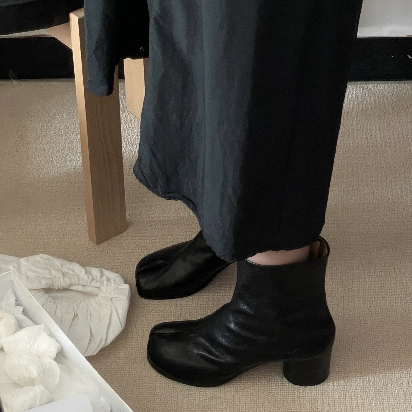 NO:630360,Upper foot display, boots, boots19860909上脚展示,靴子,boots,Women's Shoes