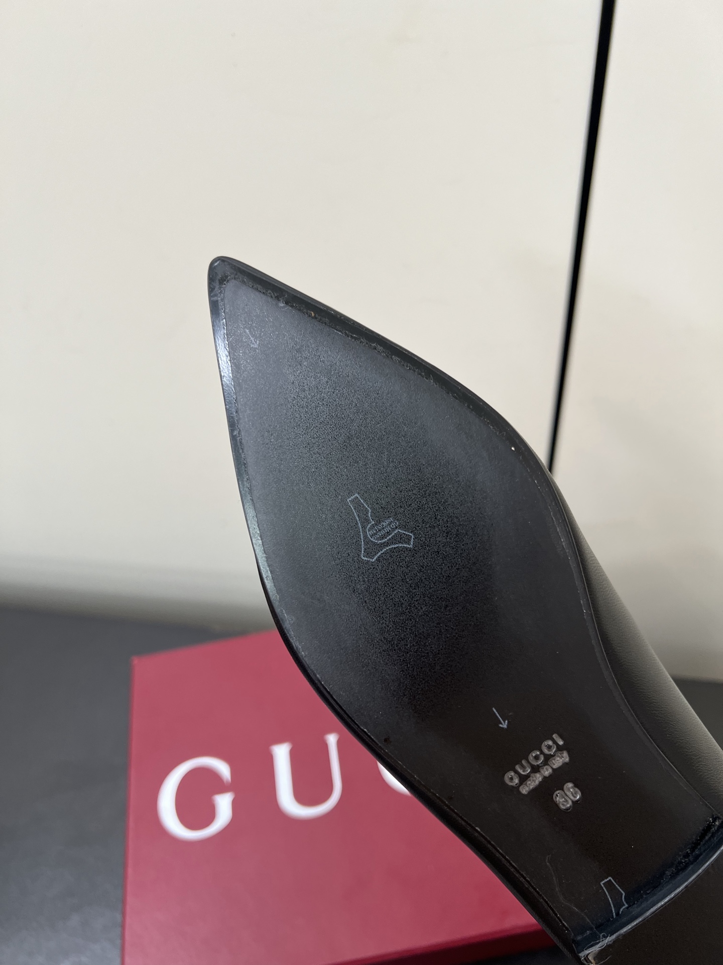 Gucci Women Shoes