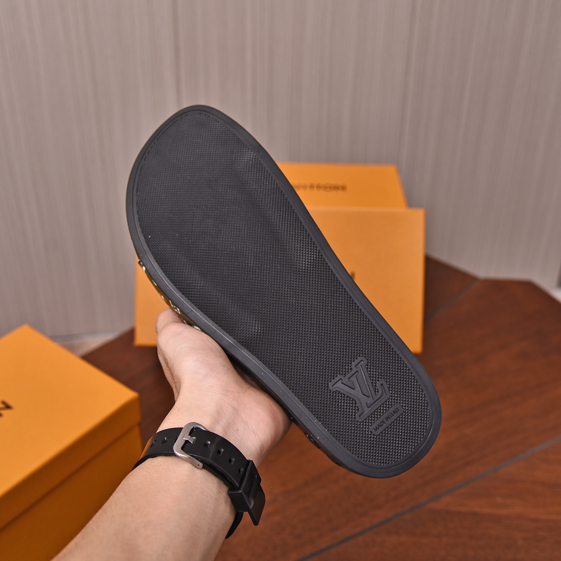Louis Vuitton Men's Sandal: Comfortable, Relaxed Fit, Sizes 35-46 7 i1698211418 1153 5