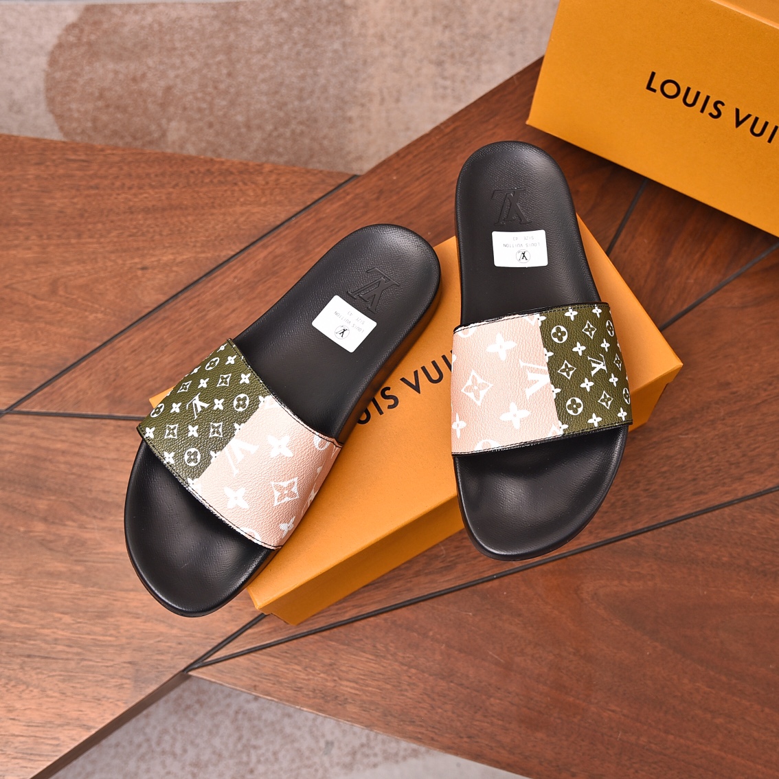 Louis Vuitton Men's Sandal: Comfortable, Relaxed Fit, Sizes 35-46 4 i1698211418 5272 2
