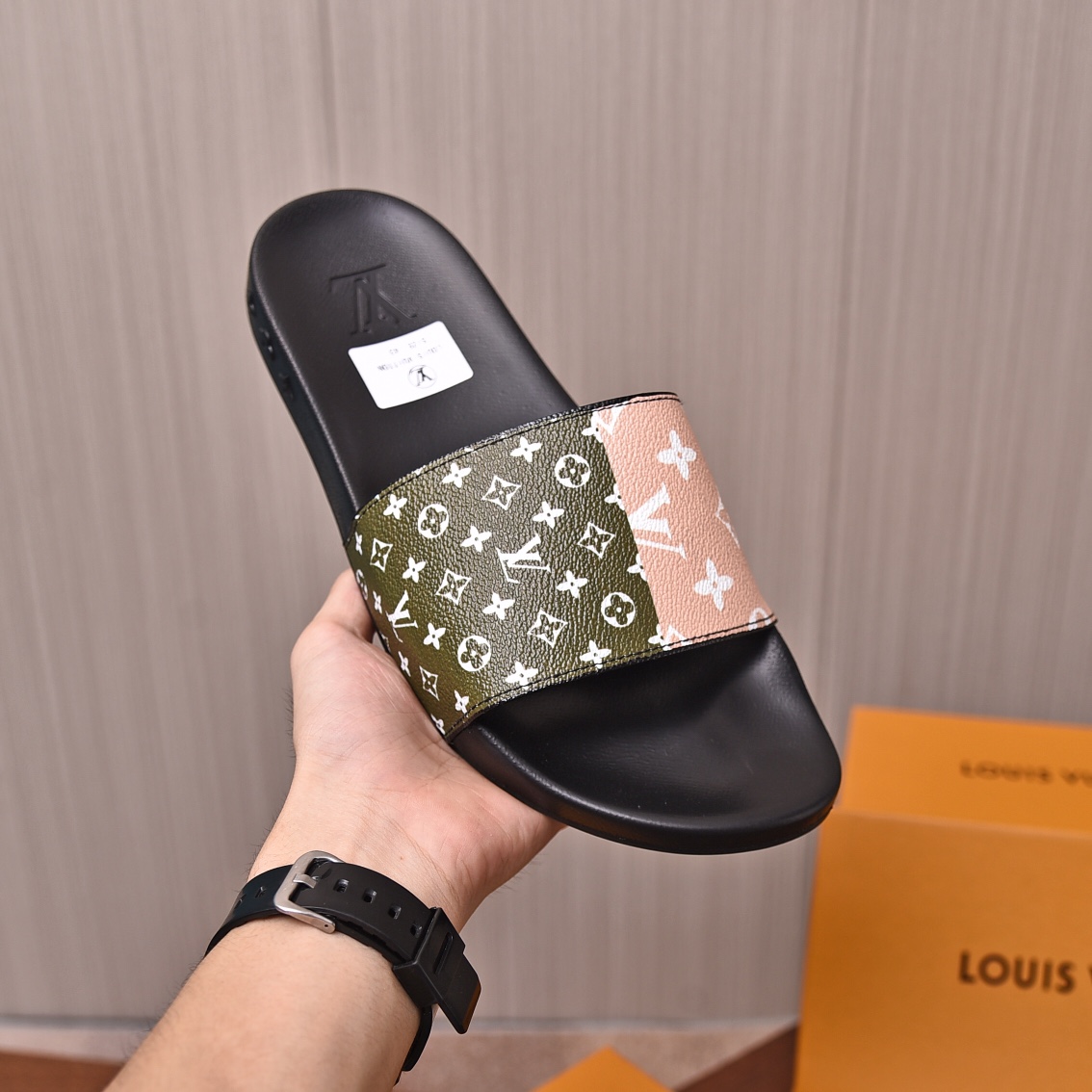 Louis Vuitton Men's Sandal: Comfortable, Relaxed Fit, Sizes 35-46 8 i1698211418 5602 6