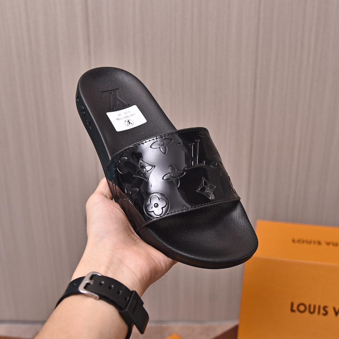 Louis Vuitton Men's Black Embossed Rubber Slide Sandals Size 35-46 9 i1698211526 270 7