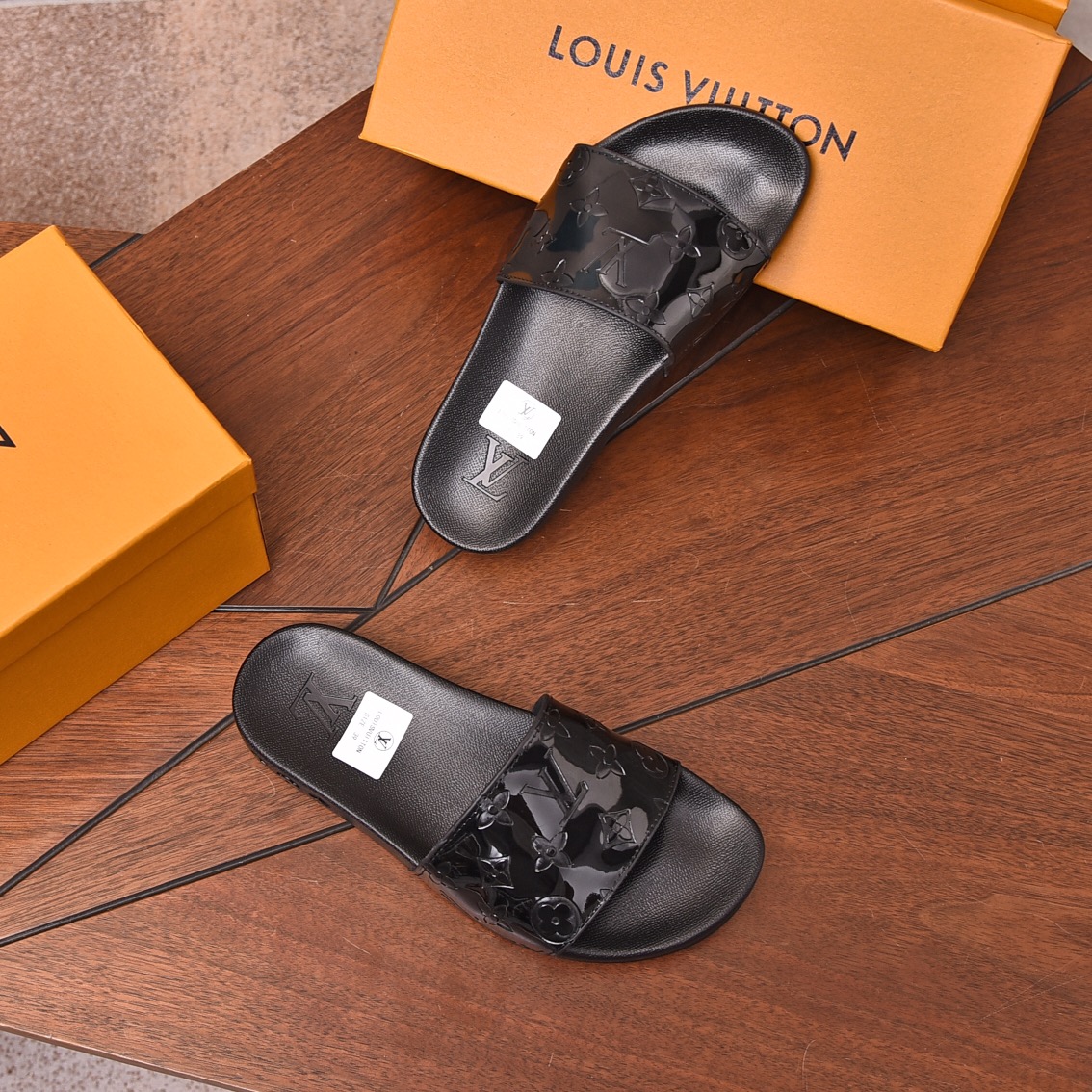 Louis Vuitton Men's Black Embossed Rubber Slide Sandals Size 35-46 6 i1698211526 4249 4