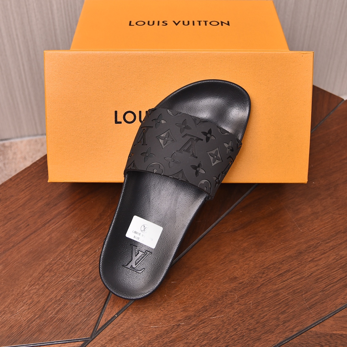 Louis Vuitton Men's Black Monogram Embossed Rubber Slide Sandal Size 35-46 7 i1698211666 5401 5