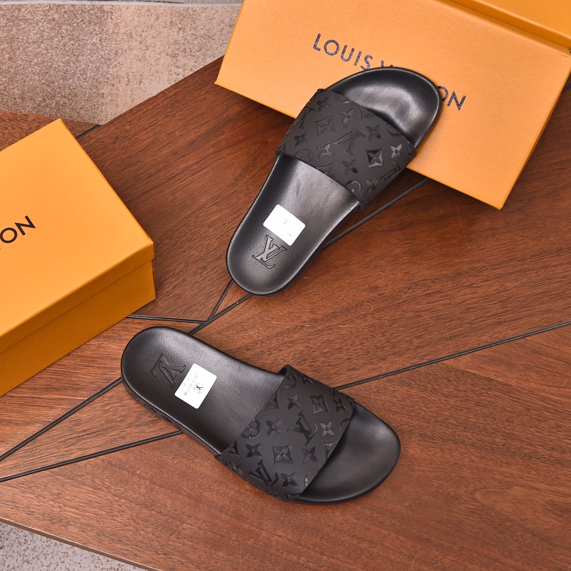 Louis Vuitton Men's Black Monogram Embossed Rubber Slide Sandal Size 35-46 6 i1698211666 7121 4