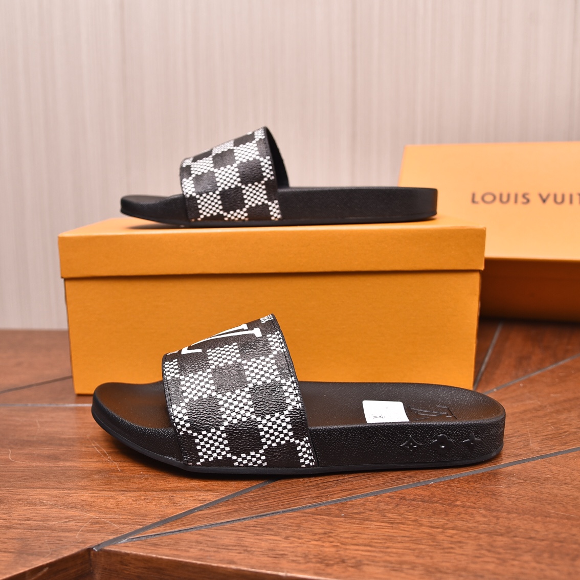 Louis Vuitton Men's Black & White Checkered Slides Sandals, Sizes 35-46 4 i1708099114 8697 3