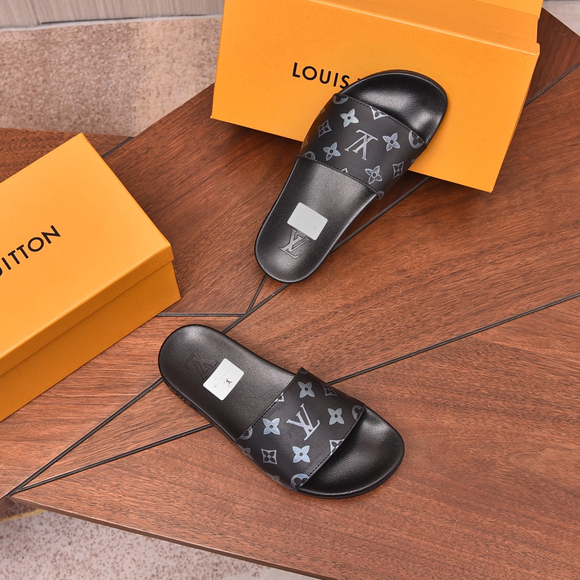 Louis Vuitton Men's Monogrammed Black Slides Sandals Slip-Ons 5 i1708099365 2640 4
