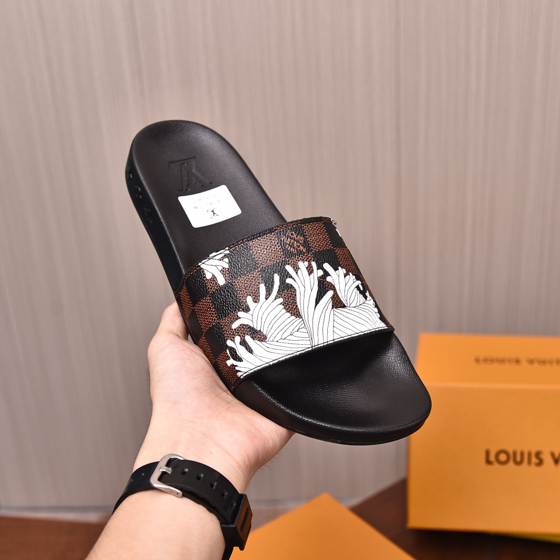 Louis Vuitton Men's Luxury Slides - Comfortable & Stylish - Size 35-46 9 i1708100390 9568 6