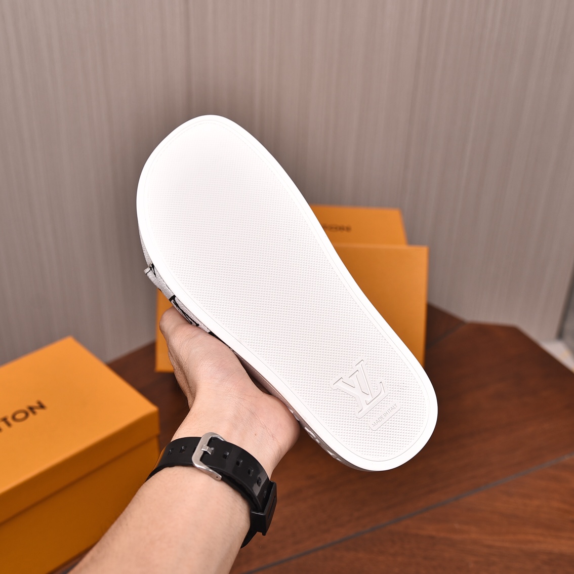 Louis Vuitton Men's Monogrammed White Slides Sandals - Comfortable & Stylish 8 i1708100572 1990 3