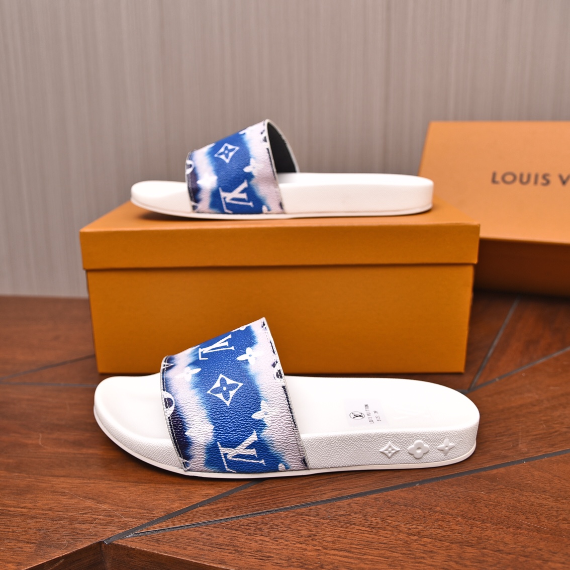 Louis Vuitton Men's Blue Monogrammed Slides Comfortable & Stylish 7 i1708100768 8889 0