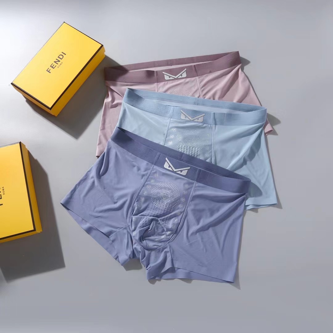 新品！FENDI 芬迪 原单品质，时尚速干按摩裤 锦纶冰丝无缝切割工艺 科学配 82.5%锦纶+17.5