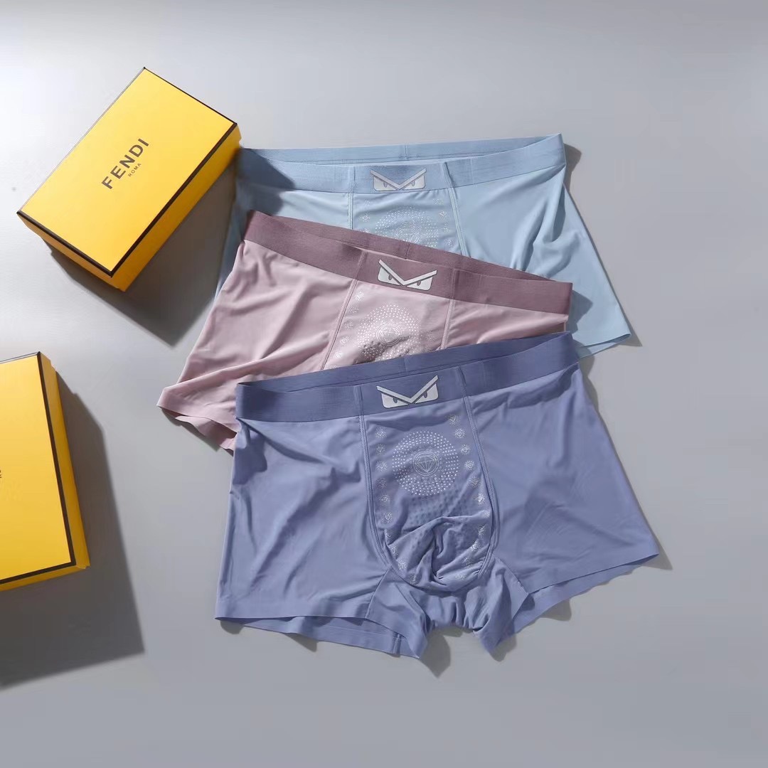 新品！FENDI 芬迪 原单品质，时尚速干按摩裤 锦纶冰丝无缝切割工艺 科学配 82.5%锦纶+17.5