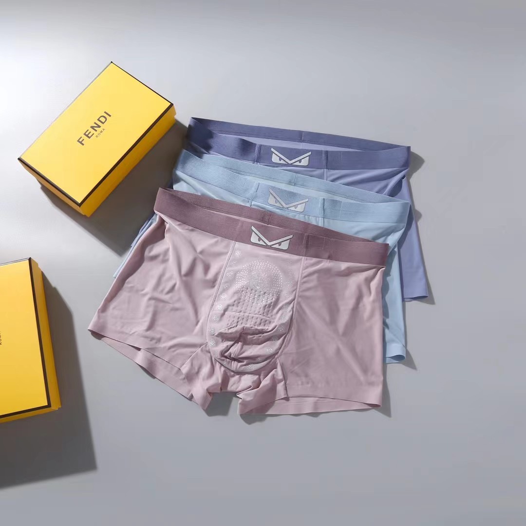 新品！FENDI 芬迪 原单品质，时尚速干按摩裤 锦纶冰丝无缝切割工艺 科学配 82.5%锦纶+17.5