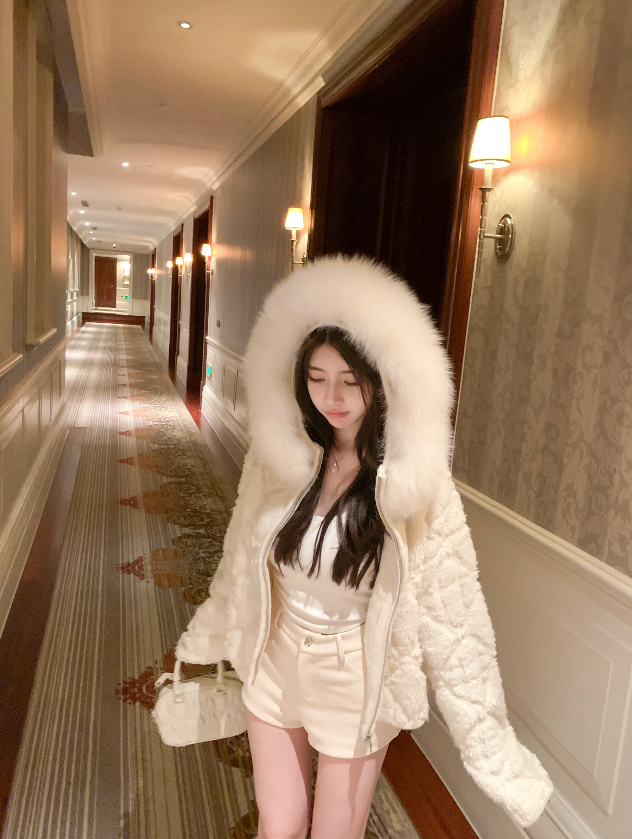 _dyh9snmp5ly-POJkm5c_6ww4DiD04IUU_JRZ7fg