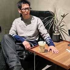 LV 2025官网秋冬季最新款圆领毛衣,专柜同步在售爆款!特供羊毛混纺面料.手感舒适.可直接接触皮肤,l LV 2025官网秋冬季最新款圆领毛衣,专柜同步在售爆款!特供羊毛混纺面料.手感舒适.可直接接触皮肤,l