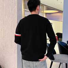 蒙口moncler 2025官网秋冬季最新款圆领毛衣,专柜同步在售爆款!特供羊毛混纺面料.手感舒适.可直 蒙口moncler 2025官网秋冬季最新款圆领毛衣,专柜同步在售爆款!特供羊毛混纺面料.手感舒适.可直
