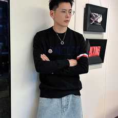蒙口moncler 2025官网秋冬季最新款圆领毛衣,专柜同步在售爆款!特供羊毛混纺面料.手感舒适.可直 蒙口moncler 2025官网秋冬季最新款圆领毛衣,专柜同步在售爆款!特供羊毛混纺面料.手感舒适.可直