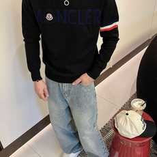 蒙口moncler 2025官网秋冬季最新款圆领毛衣,专柜同步在售爆款!特供羊毛混纺面料.手感舒适.可直 蒙口moncler 2025官网秋冬季最新款圆领毛衣,专柜同步在售爆款!特供羊毛混纺面料.手感舒适.可直